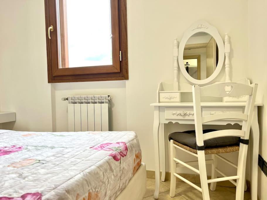 Ferienwohnung Comfyspot Rosia Exterior foto